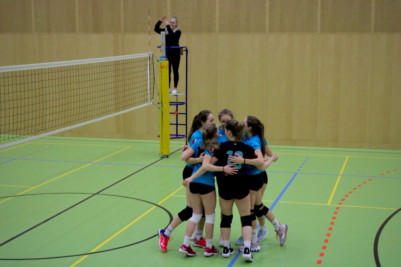 u20_17-04-23_27
