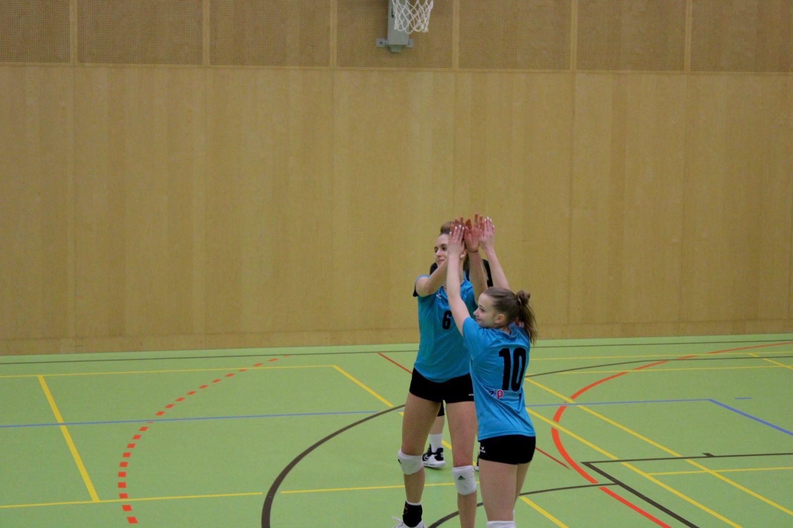 u20_17-04-23_29