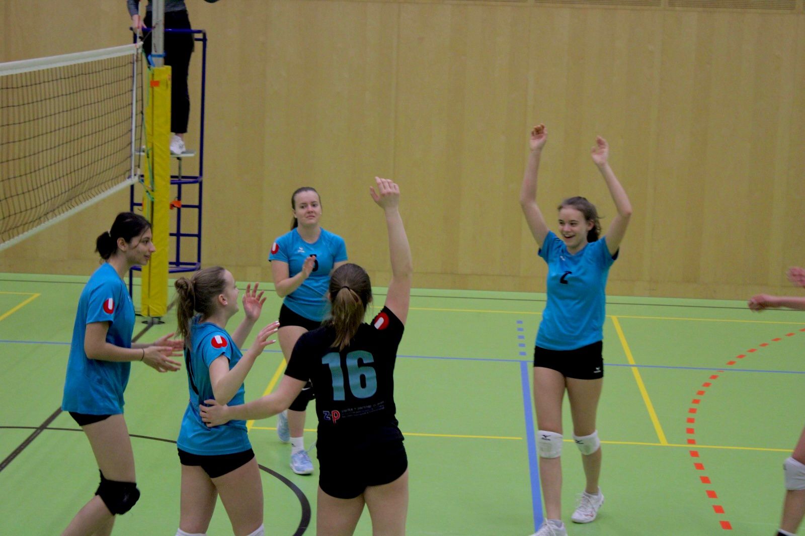 u20_17-04-23_5